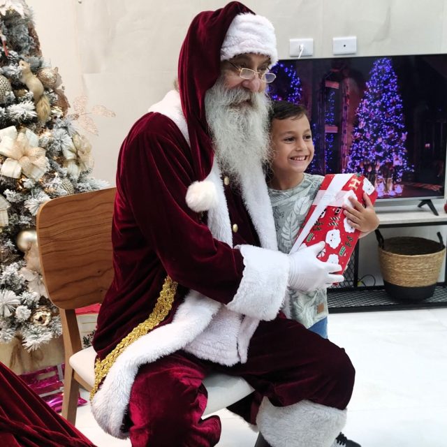 _papai noel em festa de natal em bragança paulista (2)