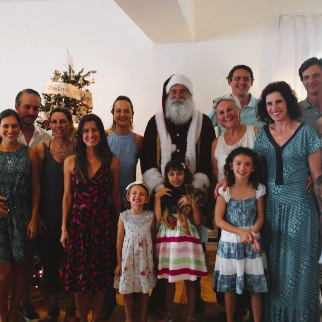 _visita papai noel dia de natal familia casa_